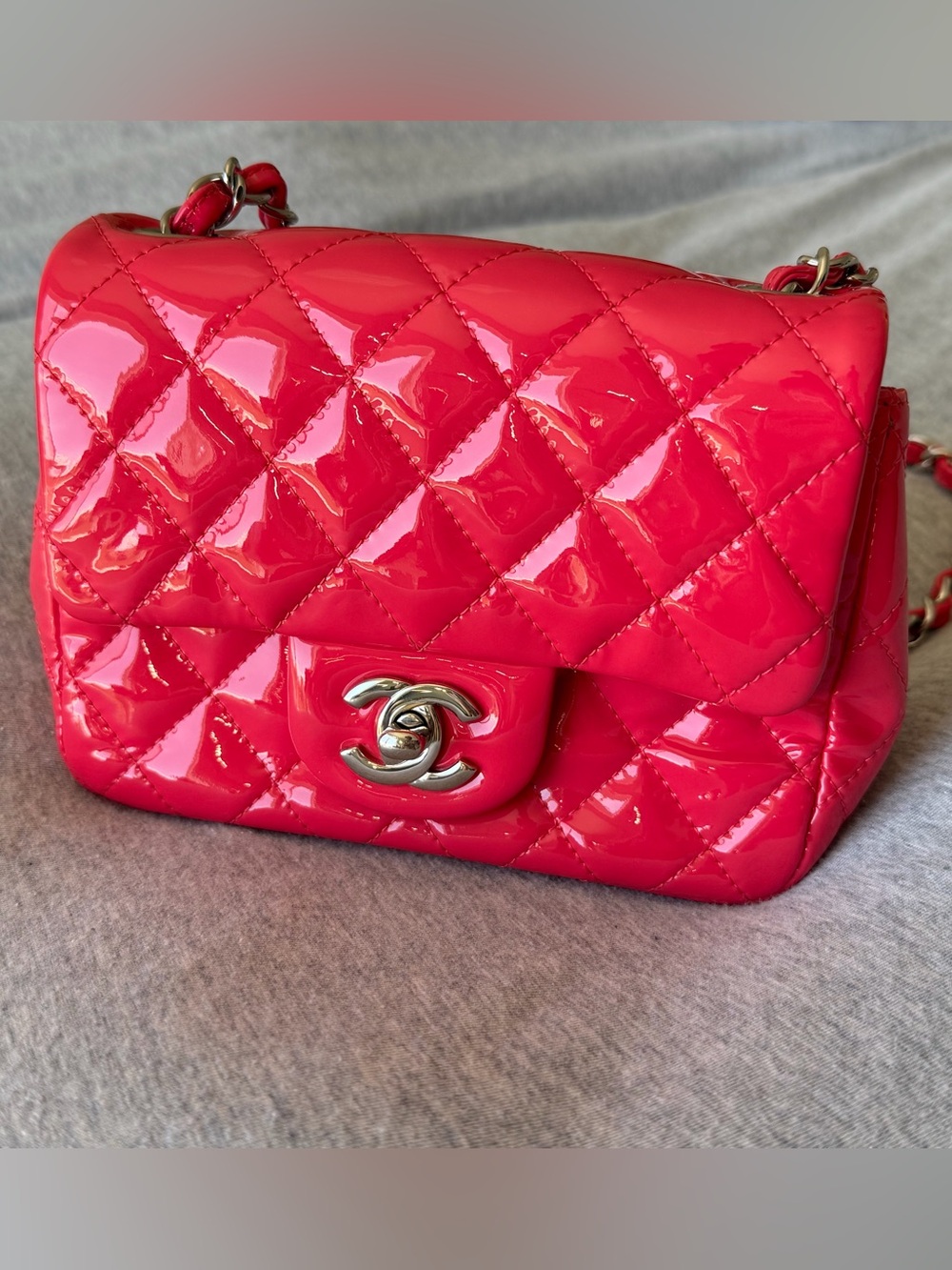 CHANEL Leather single Flap Bag - Bright Pink mini square
